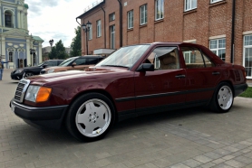 W124