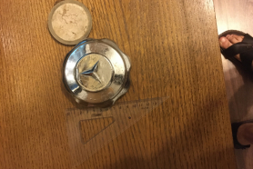 - Mercedes-Benz - 