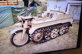  Kettenkrad