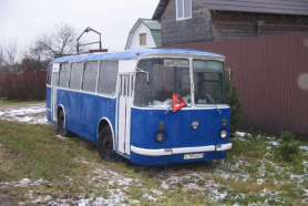  695