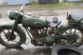   600