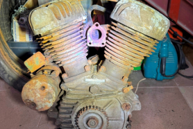 Harley-Davidson WL � ��. 