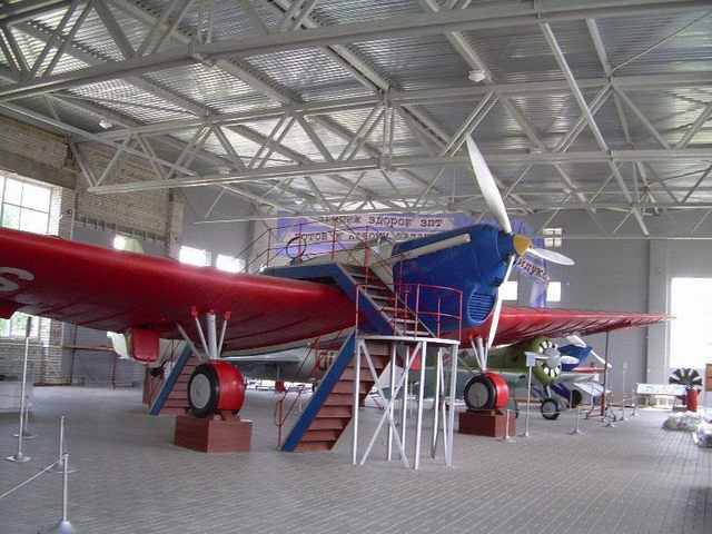 Ант-25