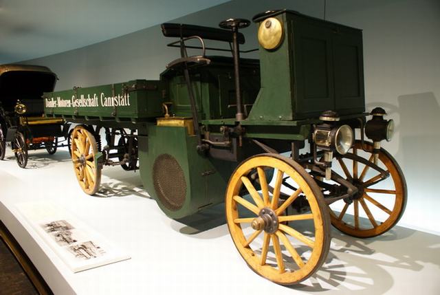  Daimler Motor-Lastwagen (1898)