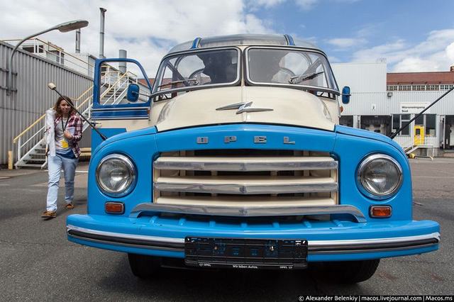  Opel   ()