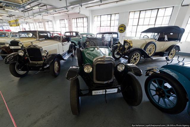  Opel   ()
