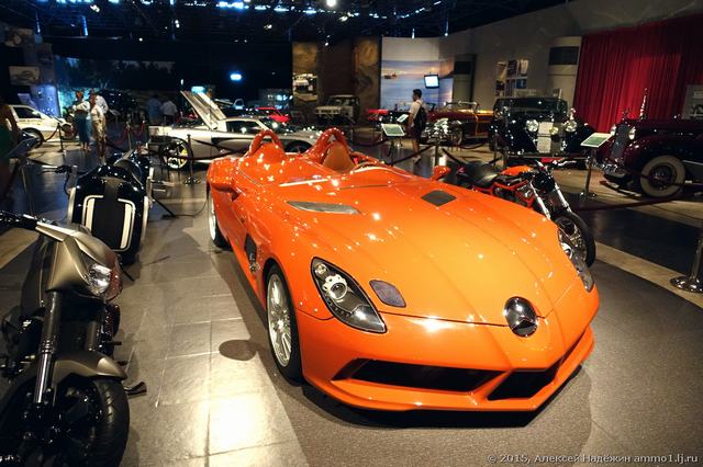     ().Mercedes-Benz SLR McLaren Stirling Moss