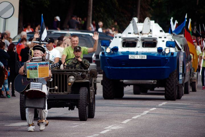  «  1944»